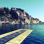 Zdenka Lägenhet *